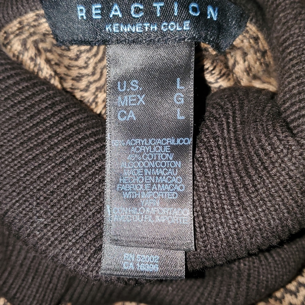 Kenneth Cole Reaction Turtle Neck - Picture 2 of 2